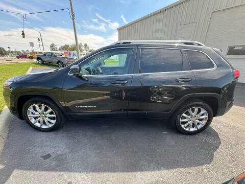 2015 Jeep Cherokee for sale at Mercer Motors in Moultrie GA