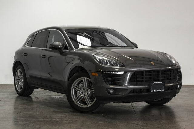 2016 Porsche Macan S