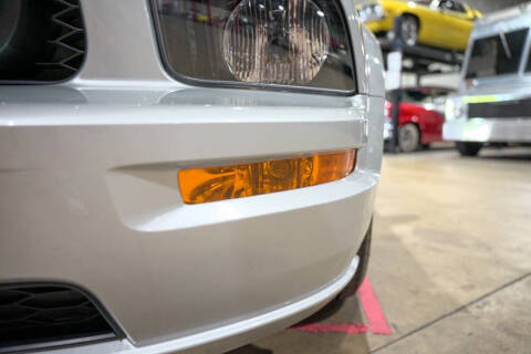 2005 Ford Mustang GT Premium