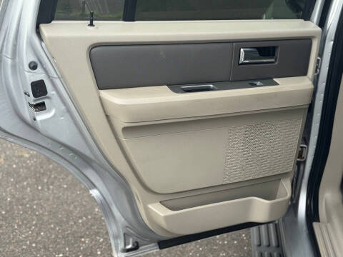 2011 Ford Expedition XLT