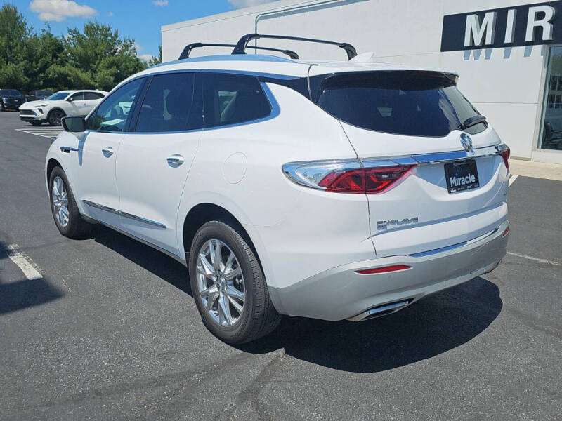 2023 Buick Enclave Premium