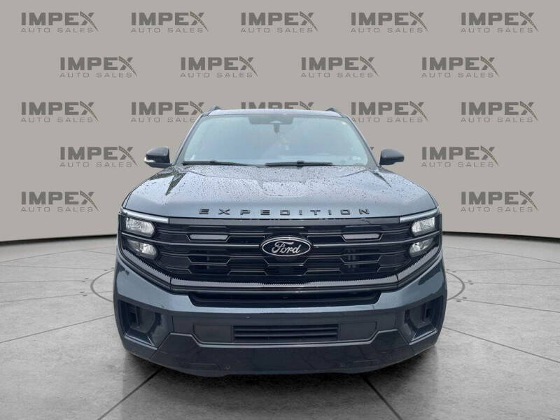 2025 Ford Expedition MAX Platinum