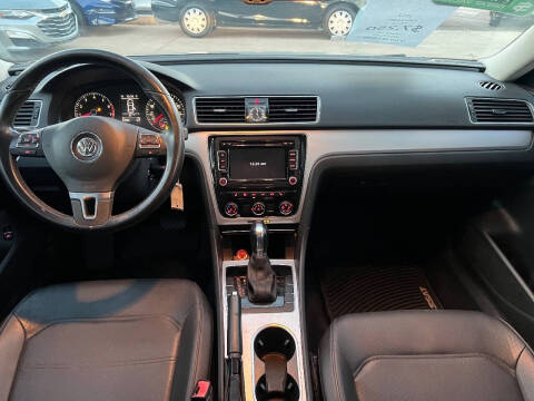 2013 Volkswagen Passat SE PZEV