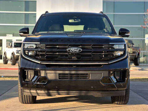 2025 Ford Expedition Platinum