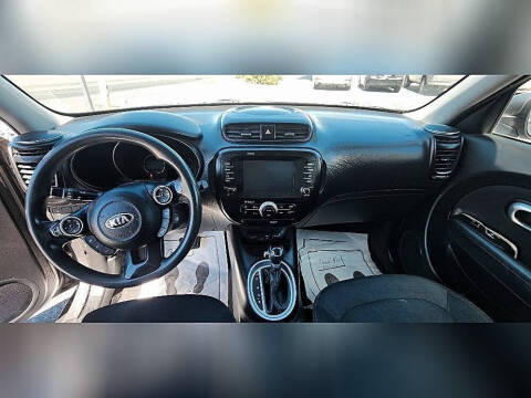 2019 Kia Soul +