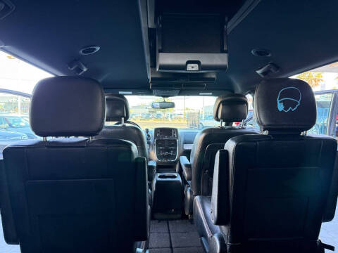 2017 Dodge Grand Caravan GT