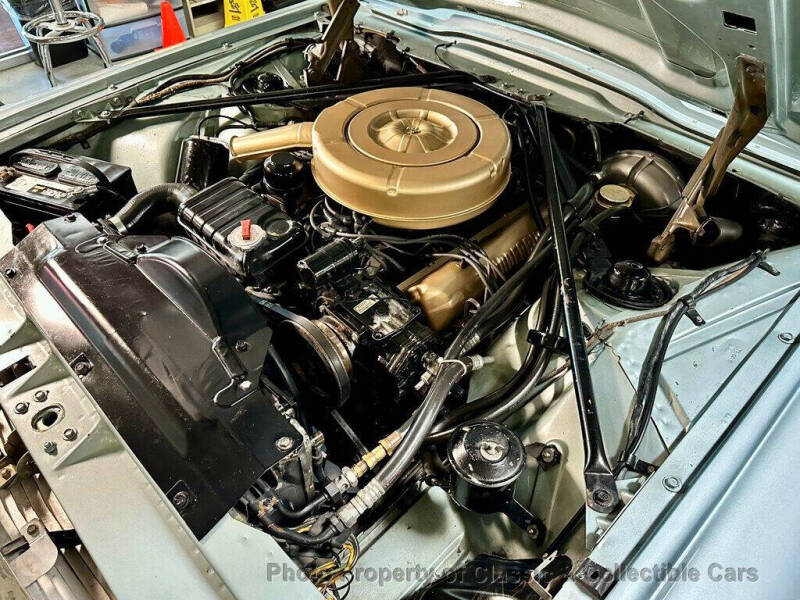 1964 Ford Thunderbird