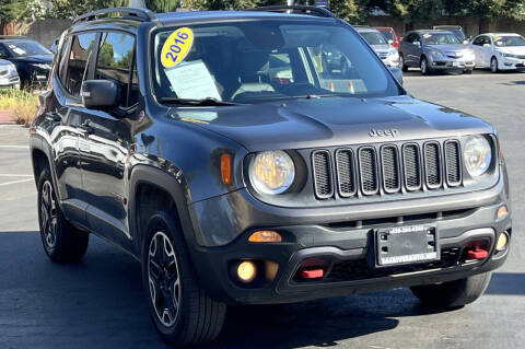 2016 Jeep Renegade Trailhawk
