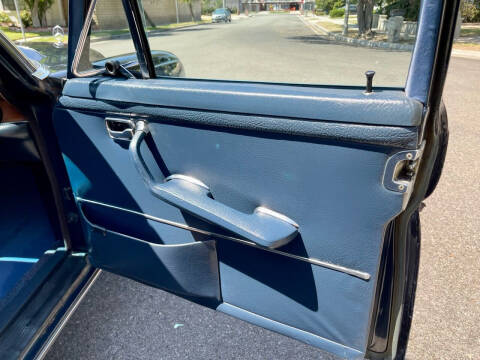 1972 Mercedes-Benz 280-Class