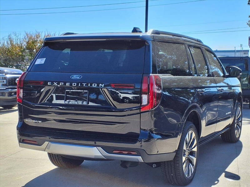 2025 Ford Expedition Platinum