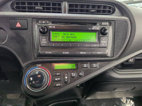 2013 Toyota Prius c One