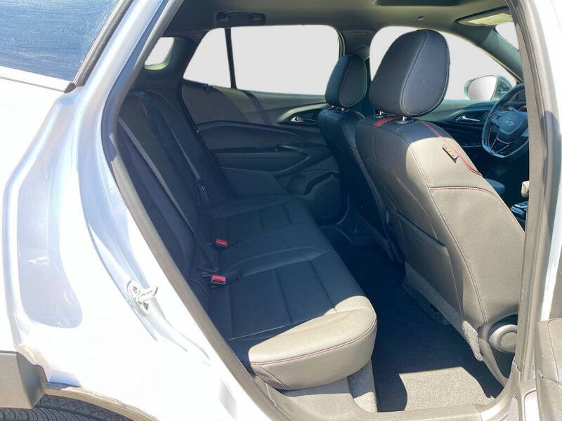 2025 Chevrolet Trax RS