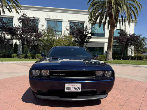 2014 Dodge Challenger SXT