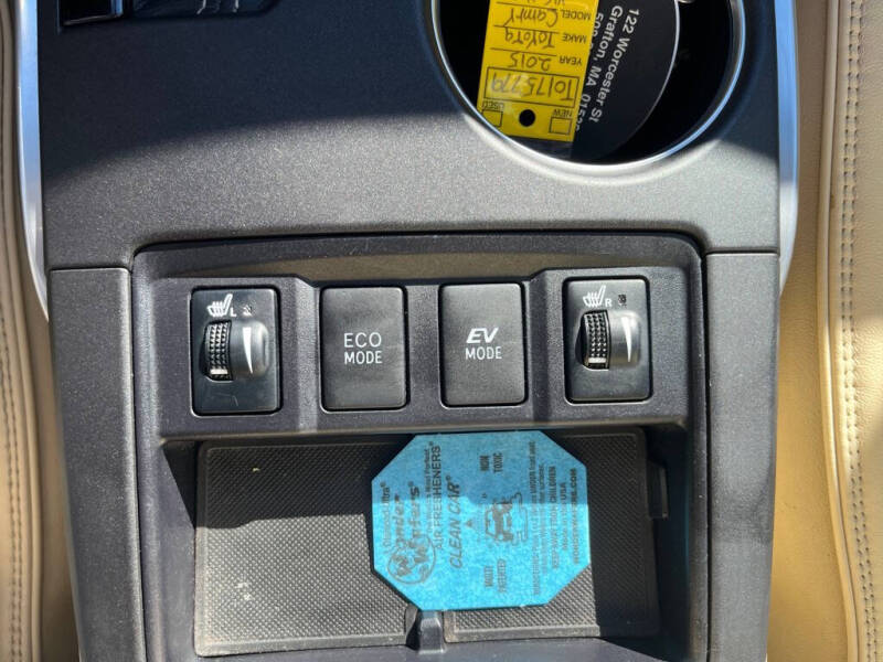 2015 Toyota Camry Hybrid