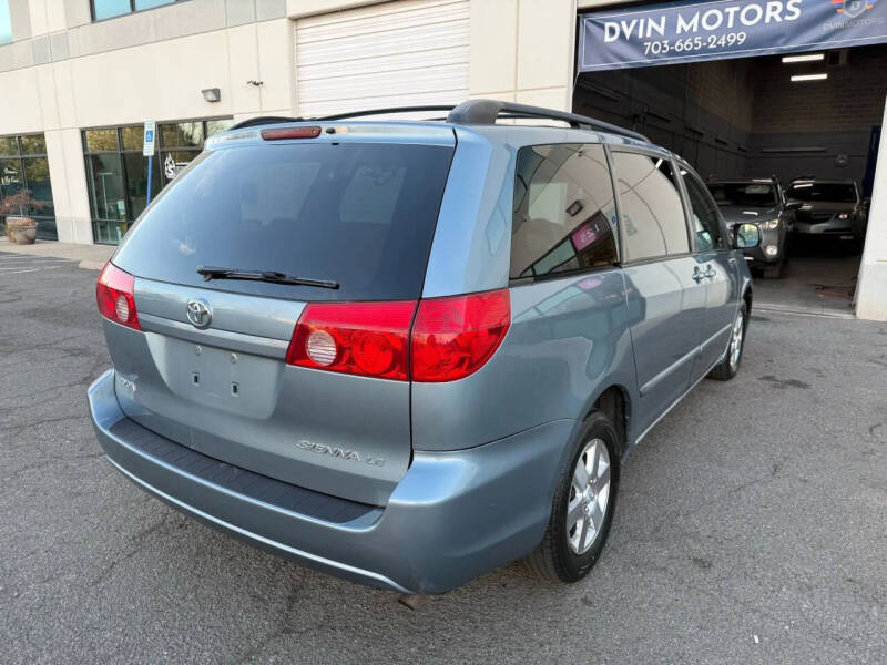 2008 Toyota Sienna