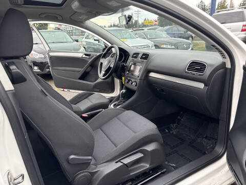2011 Volkswagen Golf TDI