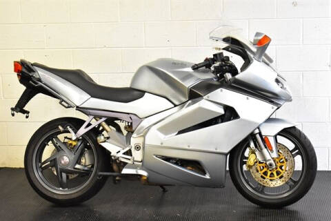 2004 Aprilia Futura RST