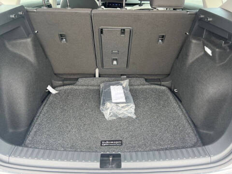 2025 Volkswagen Taos S