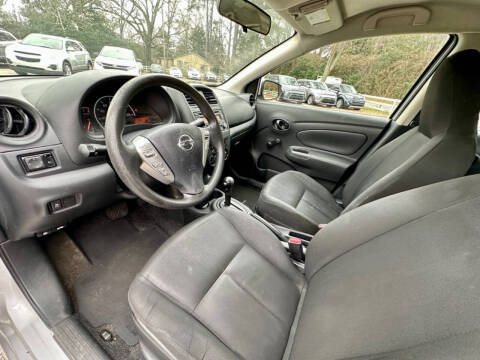 2017 Nissan Versa 1.6 S Plus