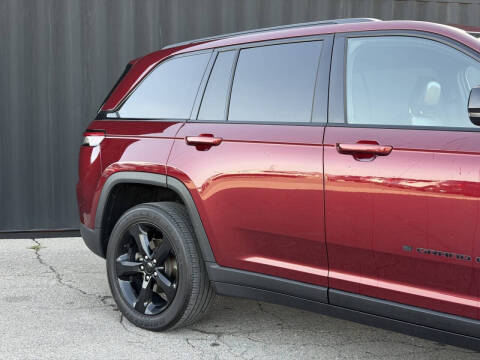 2023 Jeep Grand Cherokee Altitude