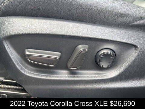 2022 Toyota Corolla Cross XLE