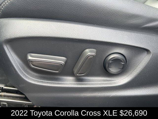 2022 Toyota Corolla Cross XLE