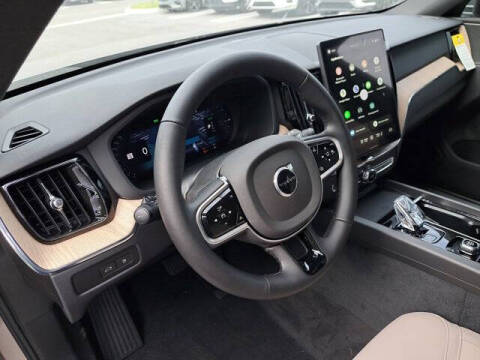 2026 Volvo XC60 T8 Plus