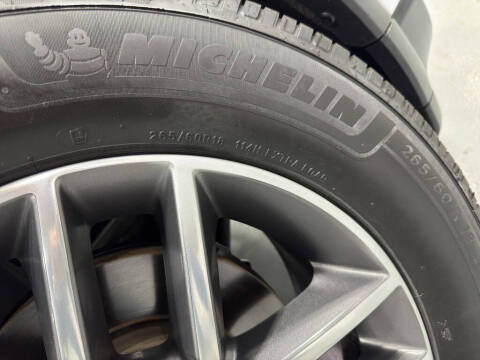 2019 Jeep Grand Cherokee Laredo E