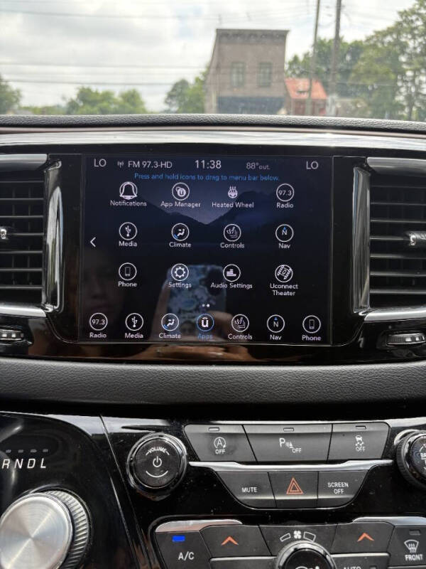 2018 Chrysler Pacifica Touring L Plus