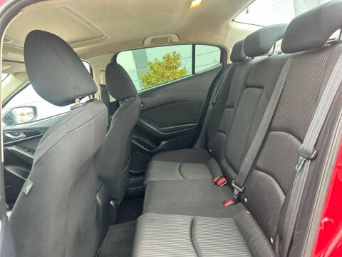 2014 Mazda MAZDA3 i Touring