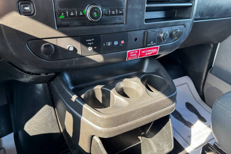 2018 Chevrolet Express LS 2500