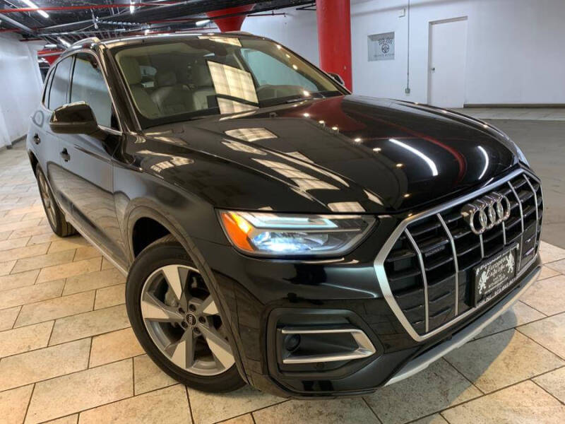 2023 Audi Q5 quattro Premium 40 TFSI