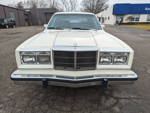 1983 Chrysler New Yorker Fifth Avenue