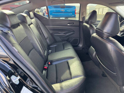 2022 Nissan Altima 2.5 SR