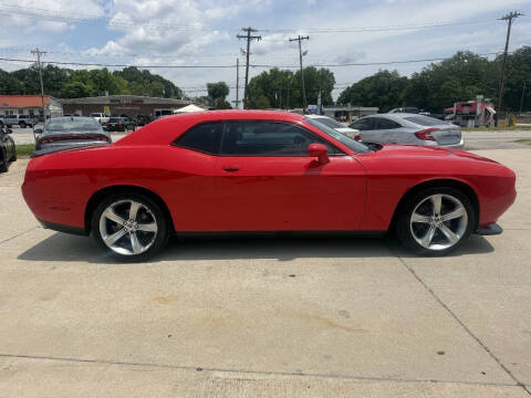 2017 Dodge Challenger SXT