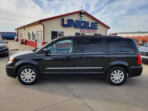 2015 Chrysler Town and Country for sale at UNIQUE AUTOMOTIVE "BE UNIQUE" in Garden City KS