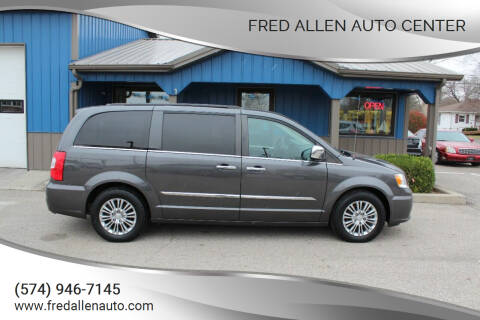 2016 Chrysler Town and Country for sale at Fred Allen Auto Center in Winamac IN