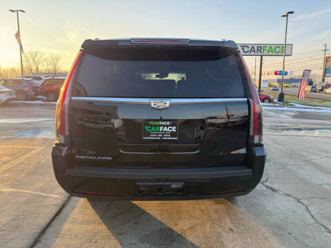 2016 Cadillac Escalade Luxury Collection