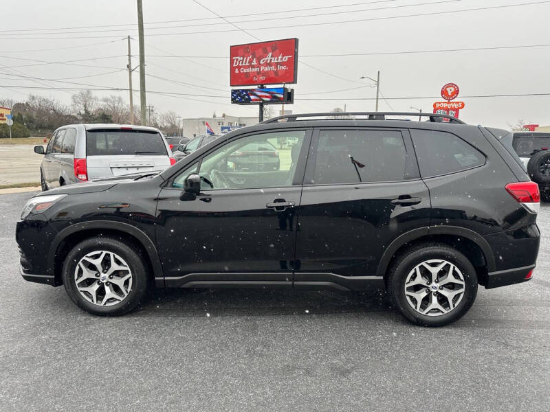 2022 Subaru Forester Premium photo 9