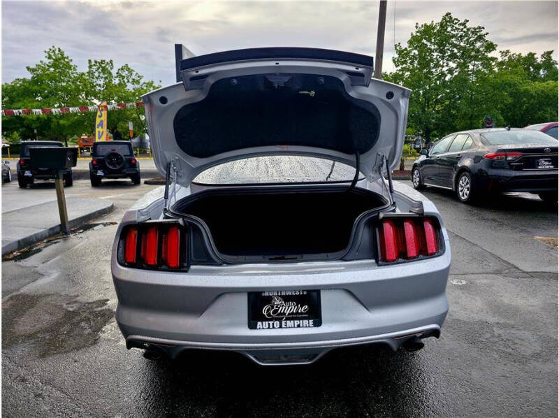2015 Ford Mustang V6