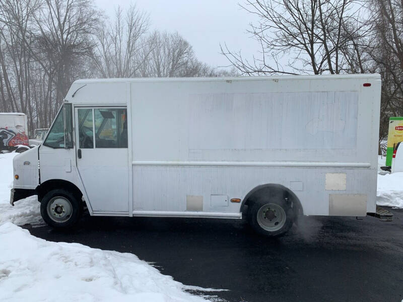 2010 Freightliner MT45 P700 CNG