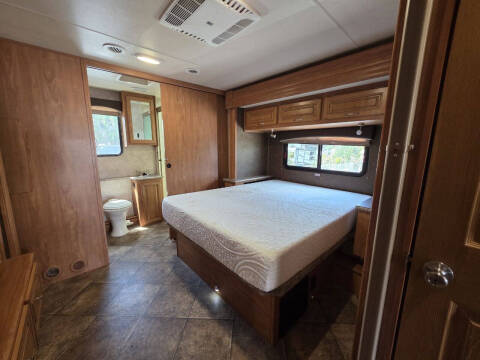2017 NeXus RV MAYBACH