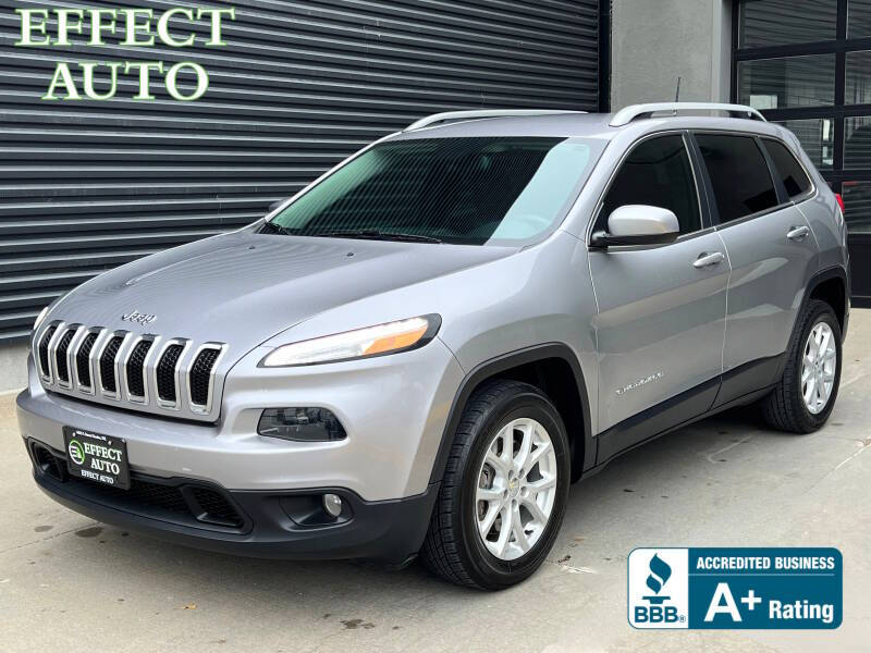 2018 Jeep Cherokee for sale at Effect Auto in Omaha NE