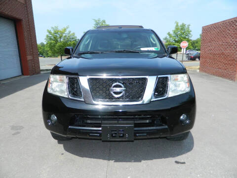 2012 Nissan Pathfinder Silver Edition