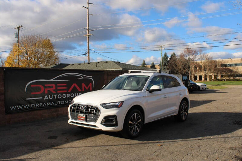 2021 Audi Q5 for sale at Dream Auto Group in Shelby Township MI