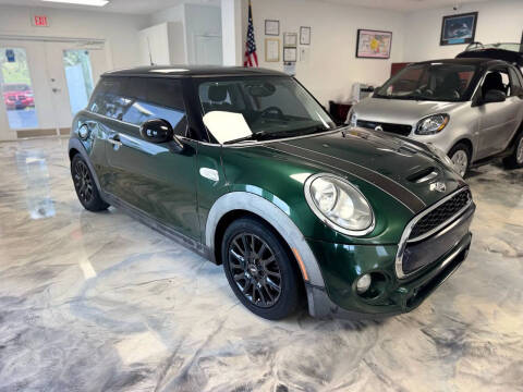 2016 MINI Hardtop 2 Door Cooper S