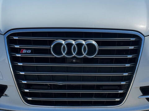 2014 Audi S8 4.0T quattro