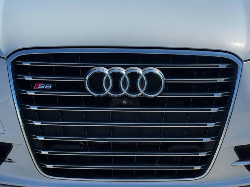 2014 Audi S8 4.0T quattro