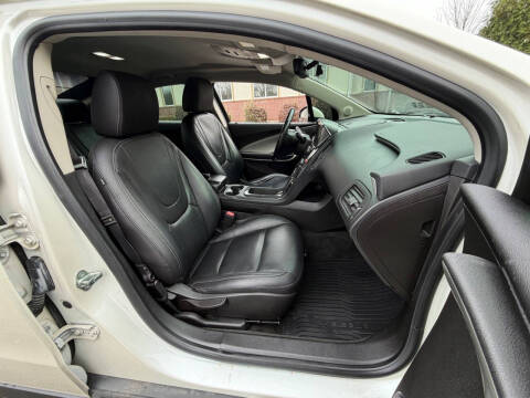 2013 Chevrolet Volt Premium