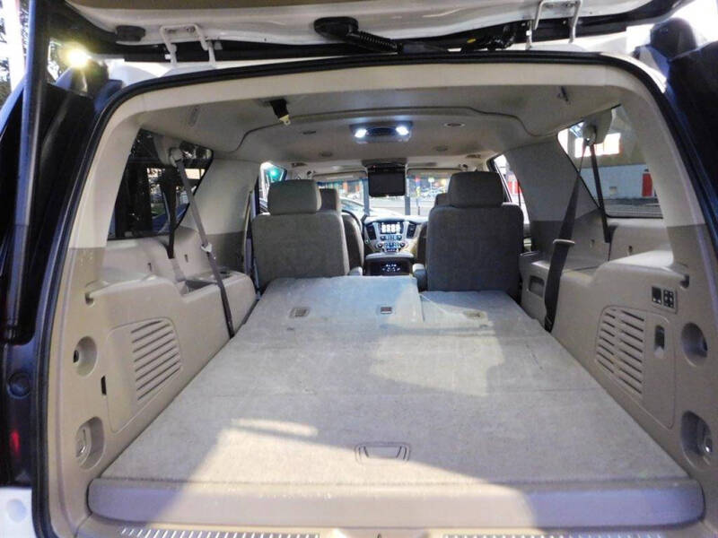 2017 GMC Yukon XL SLT